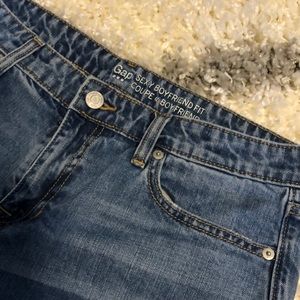 Gap size 28 women’s BOYFRIEND style jeans